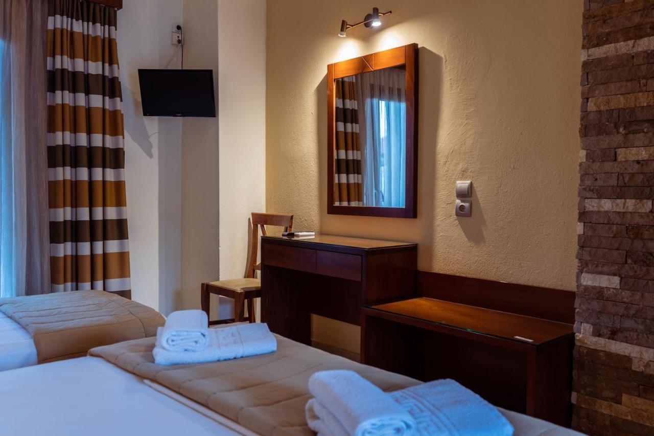Hotel Zeus Afytos Eksteriør bilde