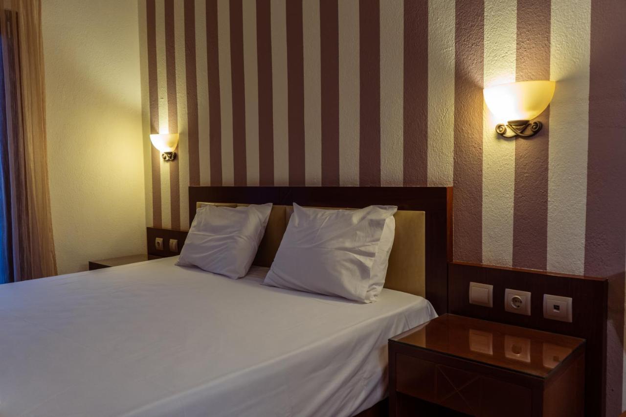 Hotel Zeus Afytos Eksteriør bilde